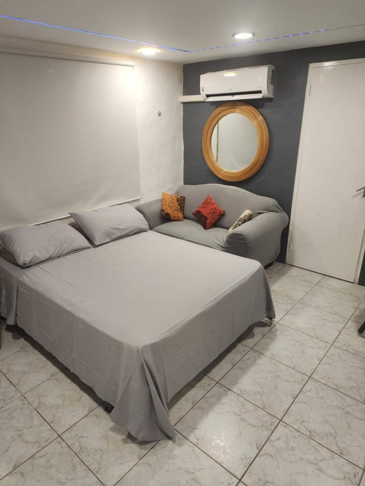 A1 Apartments Aruba Oranjestad Bagian luar foto