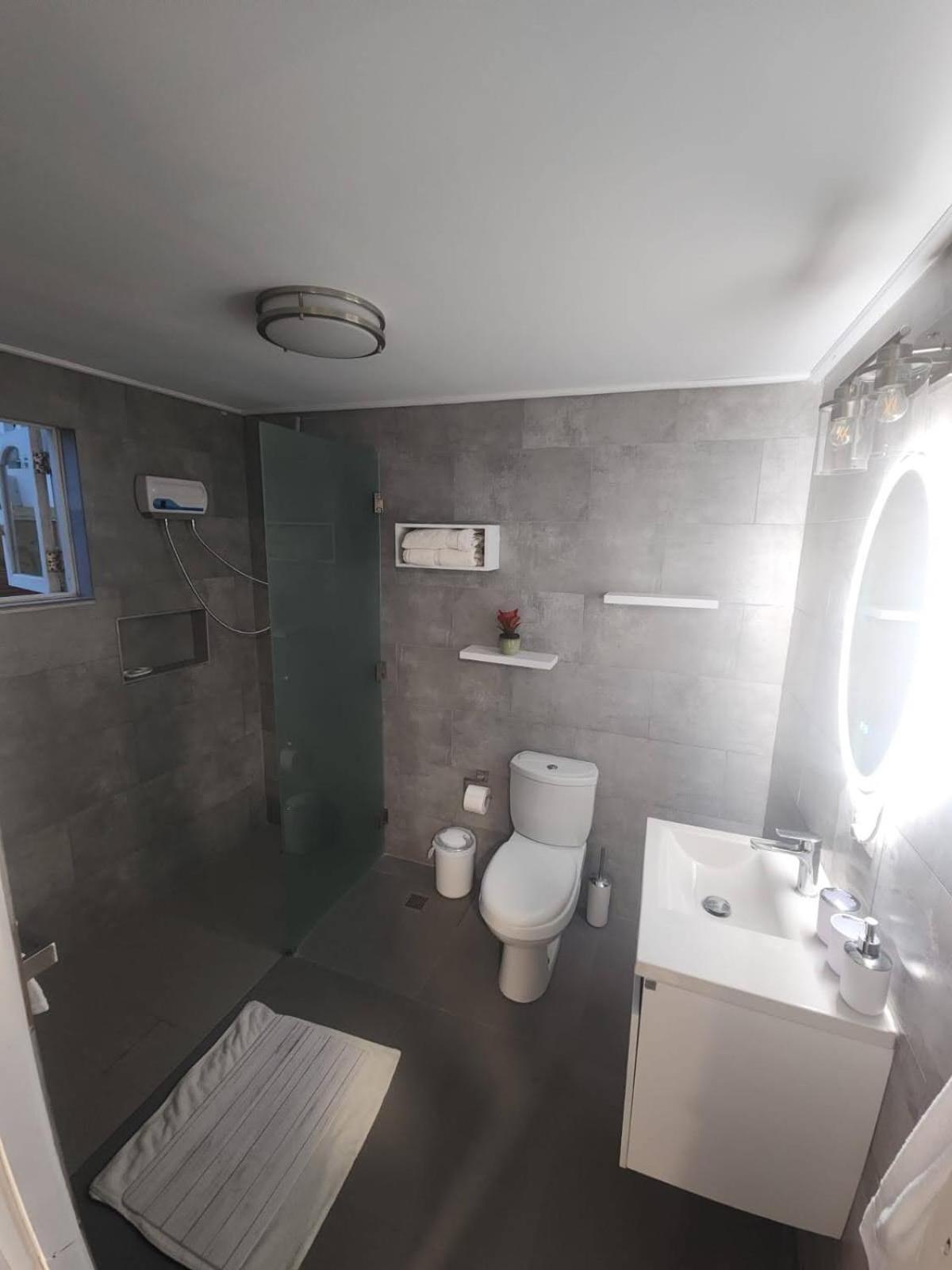 A1 Apartments Aruba Oranjestad Bagian luar foto