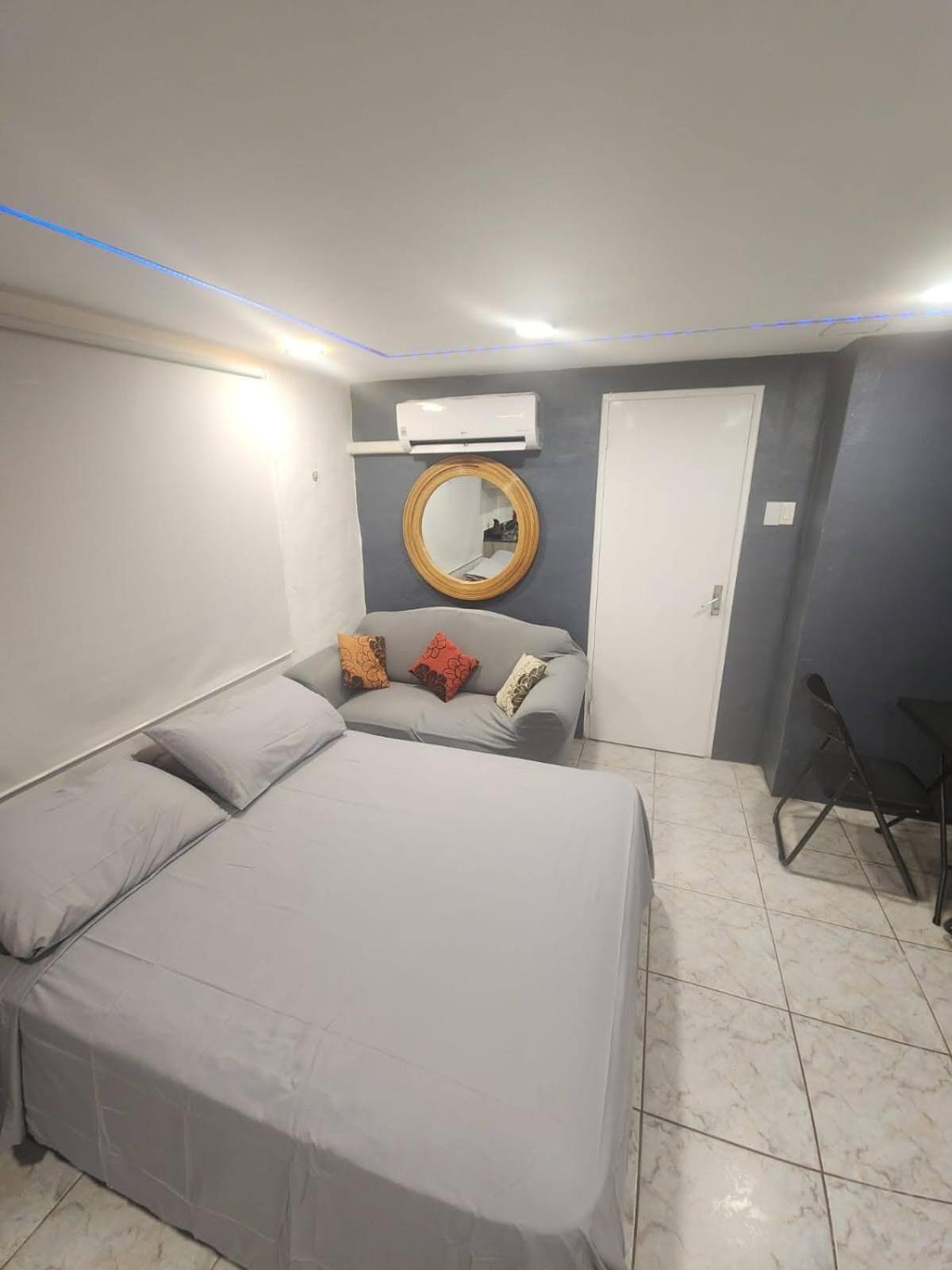 A1 Apartments Aruba Oranjestad Bagian luar foto