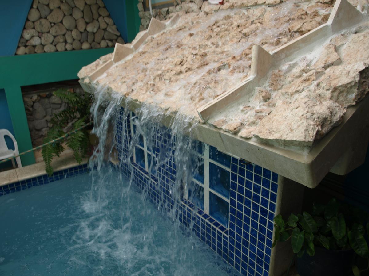 A1 Apartments Aruba Oranjestad Bagian luar foto
